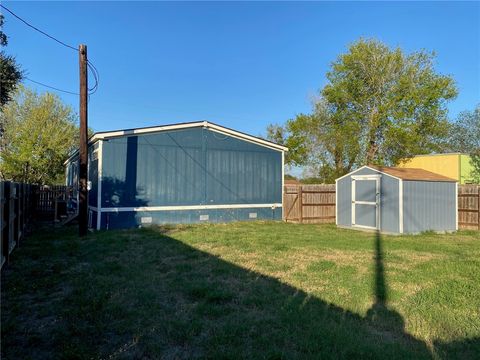 A home in Woodsboro