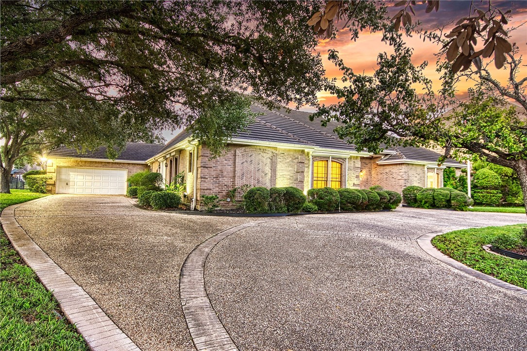 Corpus Christi, Texas 78413, United States, 3 Bedrooms Bedrooms, ,3 BathroomsBathrooms,Residential,Pending,69607