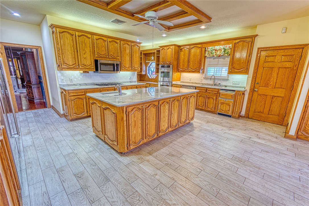 Corpus Christi, Texas 78413, United States, 3 Bedrooms Bedrooms, ,3 BathroomsBathrooms,Residential,Pending,69607