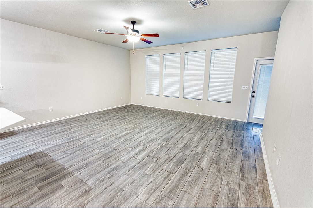 Corpus Christi, Texas 78410, United States, 4 Bedrooms Bedrooms, ,3 BathroomsBathrooms,Residential,Active,27952