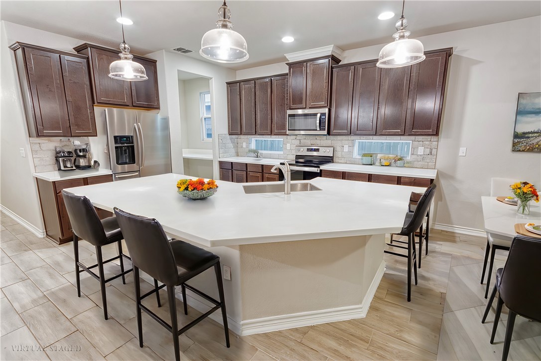 Corpus Christi, Texas 78410, United States, 4 Bedrooms Bedrooms, ,3 BathroomsBathrooms,Residential,Active,27952