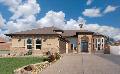 Photo of 6802 Boardwalk Avenue, Corpus Christi, TX 78414 (MLS # 471512)