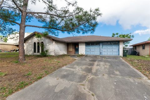 Photo of 1037 Comal Street, Corpus Christi, TX 78407 (MLS # 474021)