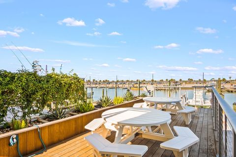 A home in Port Aransas