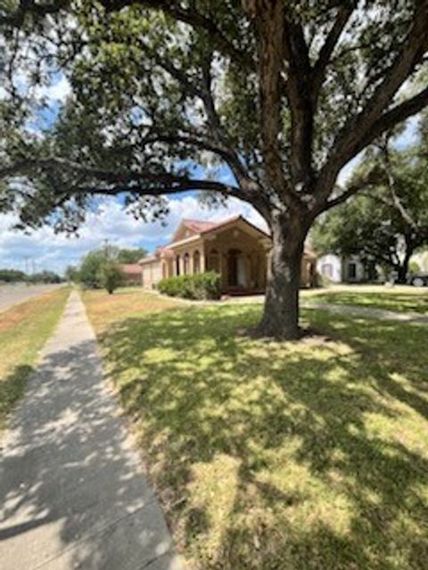 A home in Robstown