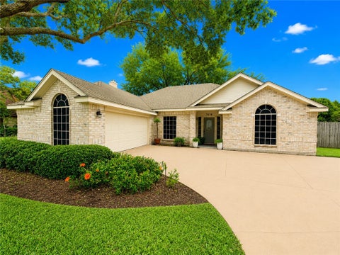 Photo of 7674 Dallas Street, Corpus Christi, TX 78413 (MLS # 477128)