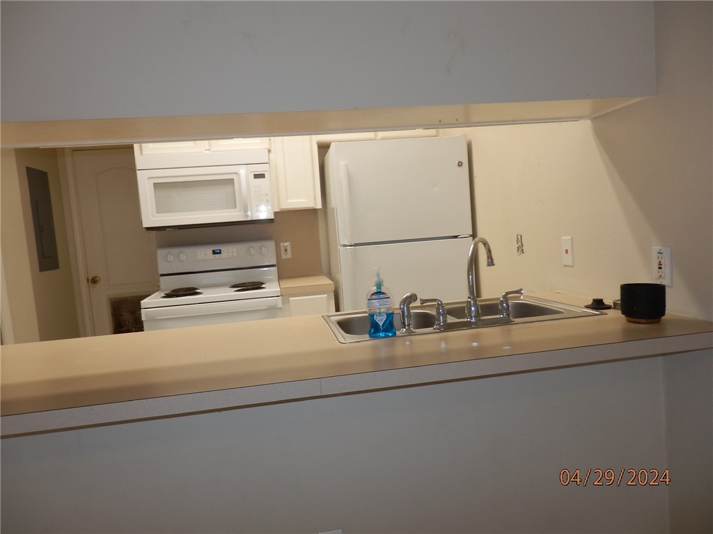 Corpus Christi, Texas 78418, United States, 2 Bedrooms Bedrooms, ,2 BathroomsBathrooms,Residential,Active,59241