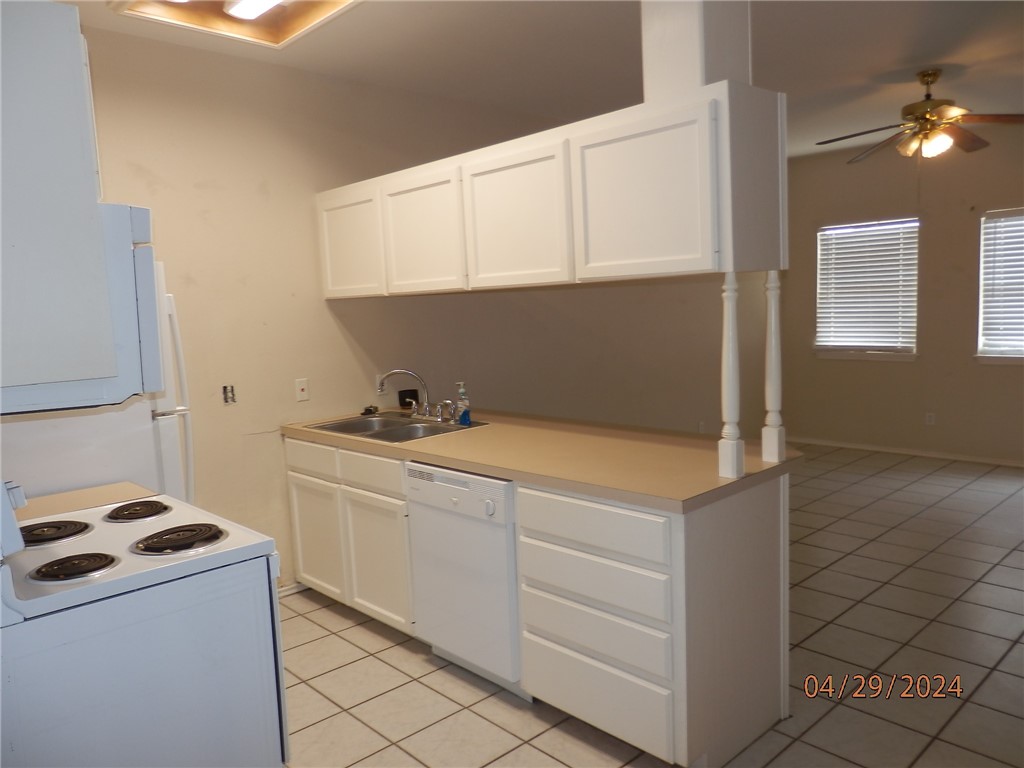 Corpus Christi, Texas 78418, United States, 2 Bedrooms Bedrooms, ,2 BathroomsBathrooms,Residential,Active,59241