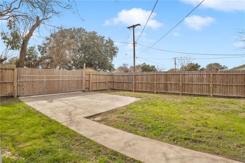 A home in Sinton