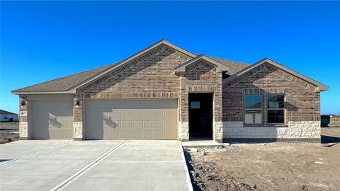 Photo of 861 Fisher's Island Circle, Corpus Christi, TX 78415 (MLS # 474054)