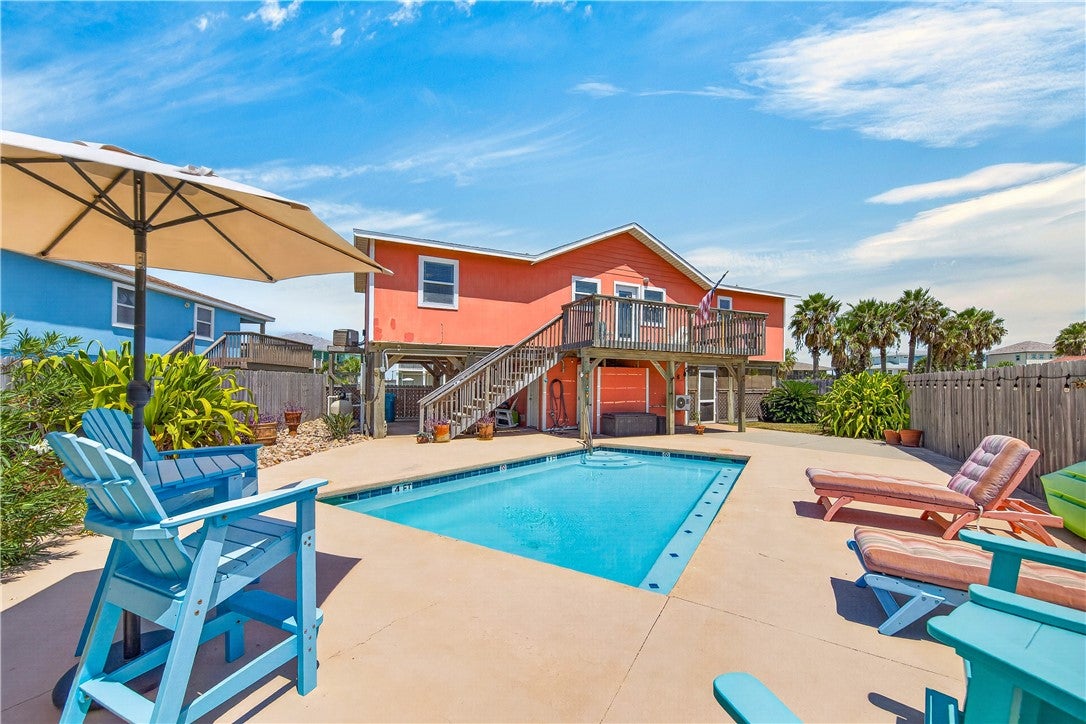 702 Parkplace