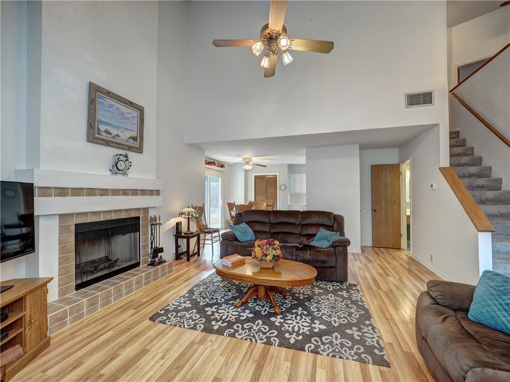 230 Winding Way