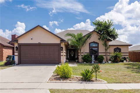 Photo of 14422 Chantilly Drive, Corpus Christi, TX 78410 (MLS # 478997)