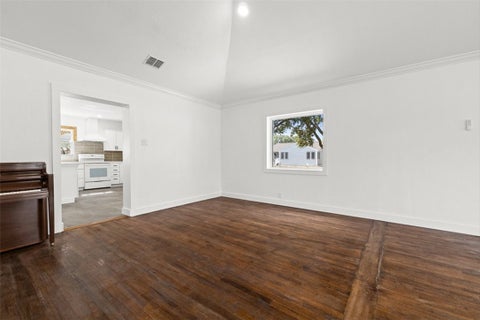 Tiny photo for 1024 E Main Street, Sinton, TX 78387 (MLS # 481856)