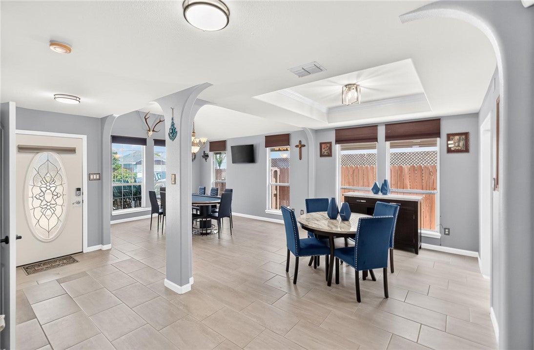 15242 CARAVEL Drive