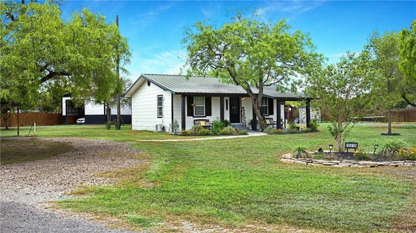 10519 COUNTY ROAD 2343, SINTON, TX 78387 - Image acee0dad3a14d40e9fca5ce8650b2df7/3275376962
