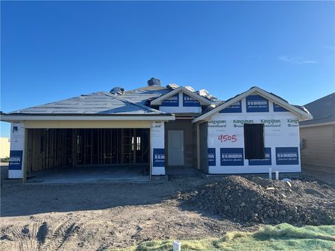 Photo of 9505 Danish Oak Drive, Corpus Christi, TX 78410 (MLS # 472257)