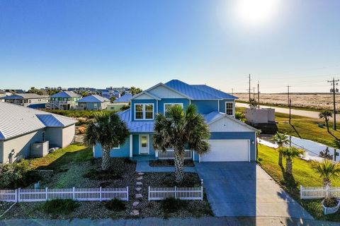 A home in Port Aransas