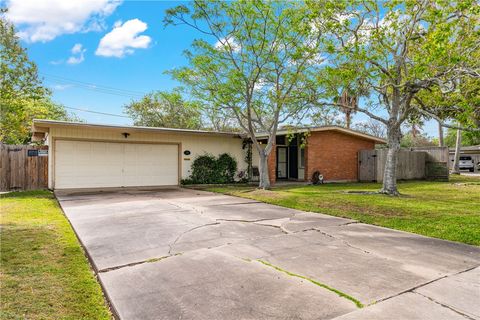 Photo of 509 Parade Drive, Corpus Christi, TX 78412 (MLS # 473847)