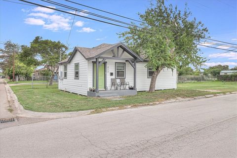 A home in Robstown