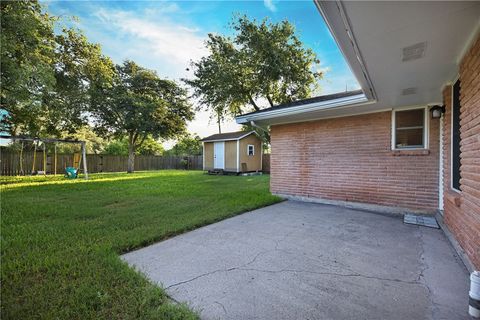 A home in Sinton