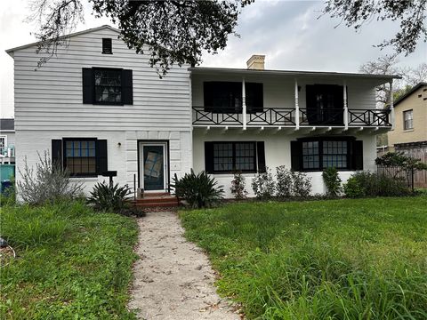 Photo of 210 Louisiana Avenue, Corpus Christi, TX 78404 (MLS # 473798)