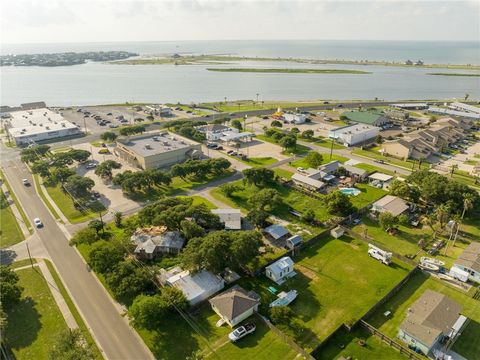 A home in Rockport