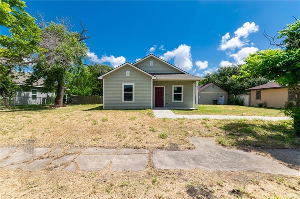 410 HOOVER ST, TAFT, TX 78390 - Image b610c8e59597187bb1f4e8f640fc2e65/3037062109