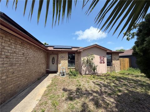 Photo of 9570 Waxwing Street, Corpus Christi, TX 78418 (MLS # 474782)