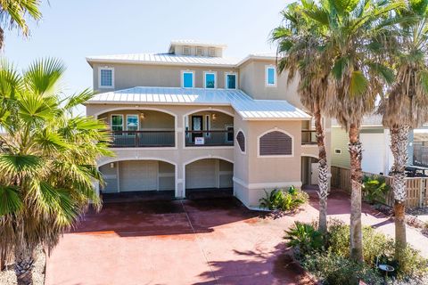 A home in Port Aransas