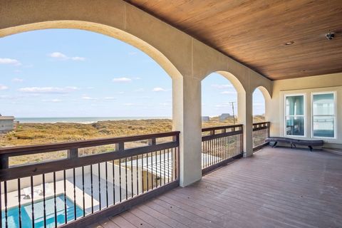 A home in Port Aransas