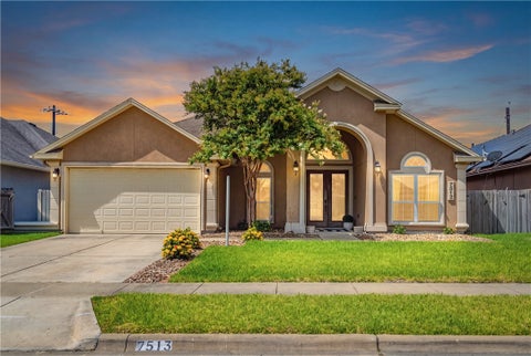 Photo of 7513 E Lake Drive, Corpus Christi, TX 78414 (MLS # 478961)