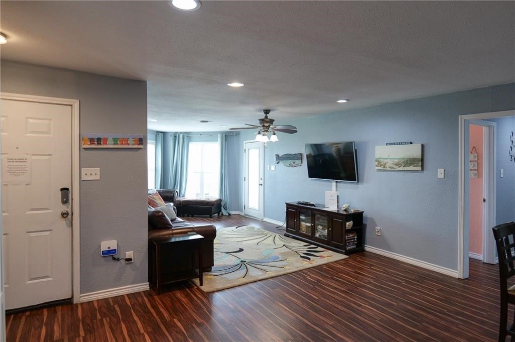 6275 State Highway 361 214