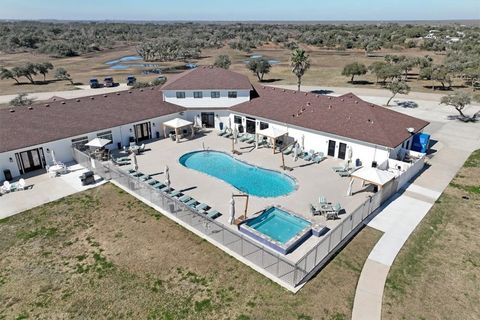 A home in Aransas Pass