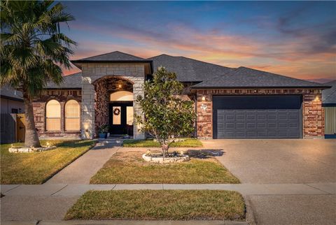 Photo of 2429 Badlands Drive, Corpus Christi, TX 78414 (MLS # 471301)