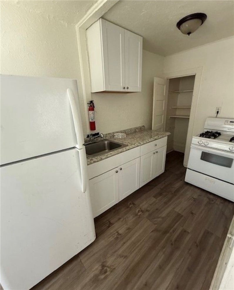 1335 6th Street