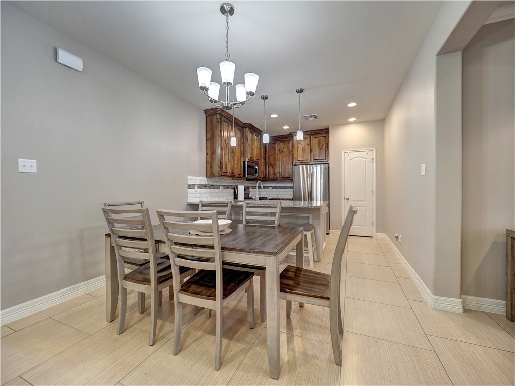 Corpus Christi, Texas 78414, United States, 3 Bedrooms Bedrooms, ,2 BathroomsBathrooms,Residential,Pending,211017