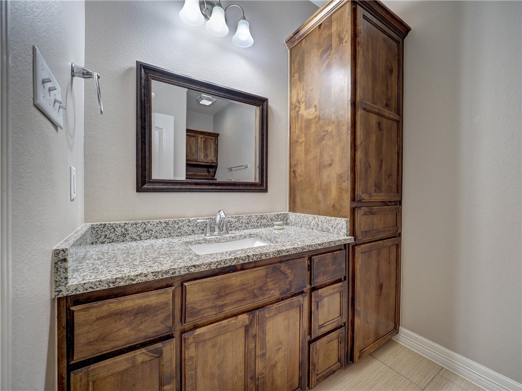 Corpus Christi, Texas 78414, United States, 3 Bedrooms Bedrooms, ,2 BathroomsBathrooms,Residential,Pending,211017