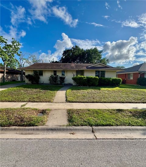 Photo of 3909 Panama, Corpus Christi, TX 78415 (MLS # 474709)