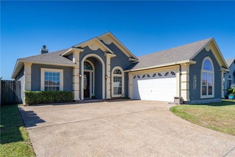 Photo of 6825 Island Park Court, Corpus Christi, TX 78414 (MLS # 473607)