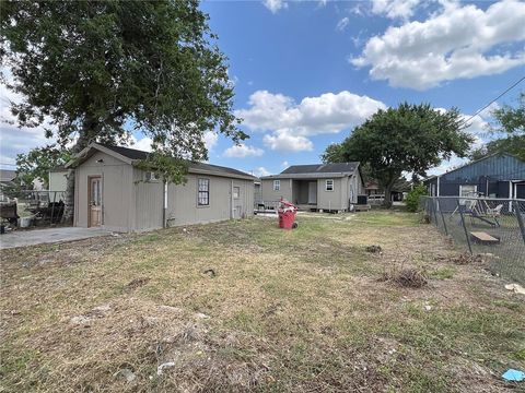 A home in Robstown