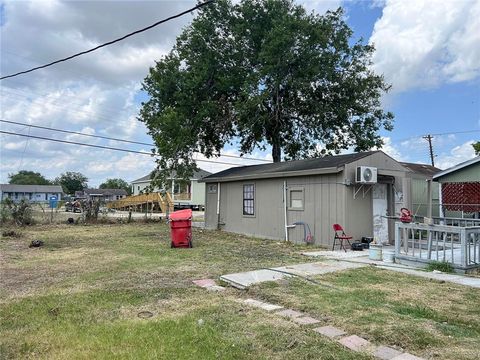 A home in Robstown