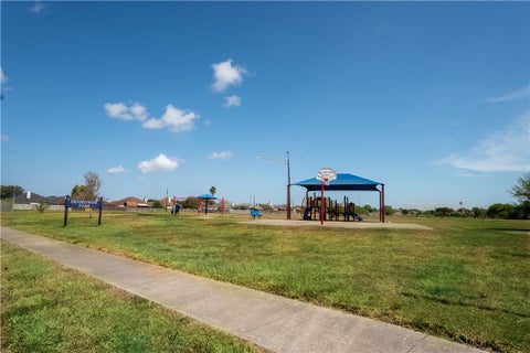 Tiny photo for 7005 Mansfield Drive, Corpus Christi, TX 78414 (MLS # 481794)