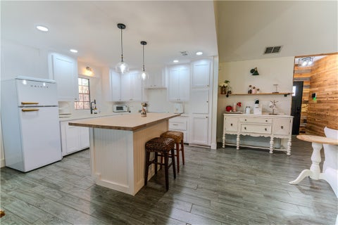 Tiny photo for 7005 Mansfield Drive, Corpus Christi, TX 78414 (MLS # 481794)