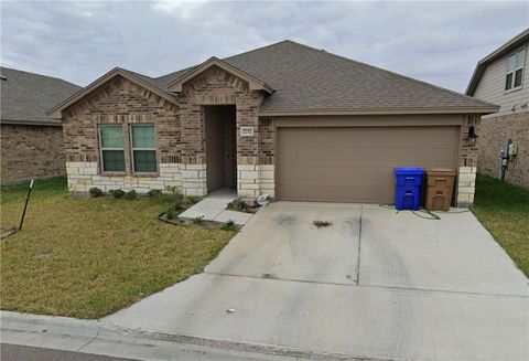 Photo of 2717 Eltonne Gardens Drive, Corpus Christi, TX 78415 (MLS # 474352)