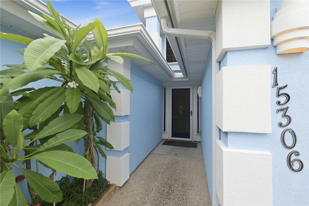 15306 KEY LARGO Court