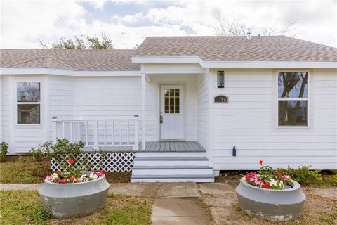 Photo of 1154 Florida Avenue, Corpus Christi, TX 78404 (MLS # 471697)