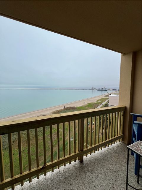 Photo of 4000 Surfside Boulevard #702, Corpus Christi, TX 78402 (MLS # 478414)