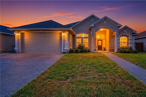 Photo of 3914 Elvis Drive, Corpus Christi, TX 78414 (MLS # 472615)