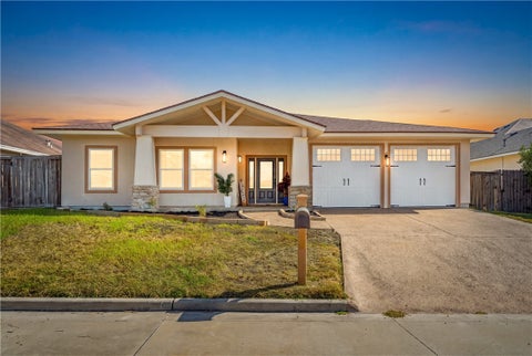Photo of 6 Virginia Hills Drive, Corpus Christi, TX 78414 (MLS # 482078)
